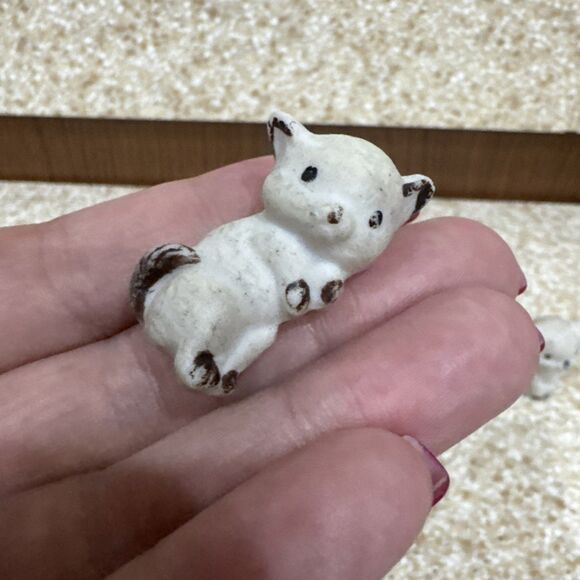 Set Of 3 Ceramic White And Gray Cats Vintage - Picture 6 of 8